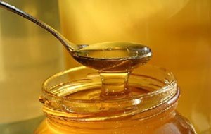 خواص عسل (موثرتر از آنتی‌بیوتیک در بیماران مبتلا به نارسایی کلیه)