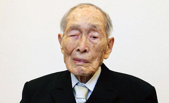 The-oldest-man-in-the-world-is-still-breaking-records-photos-