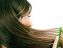 آموزش روش صحیح شستشوی موی سر